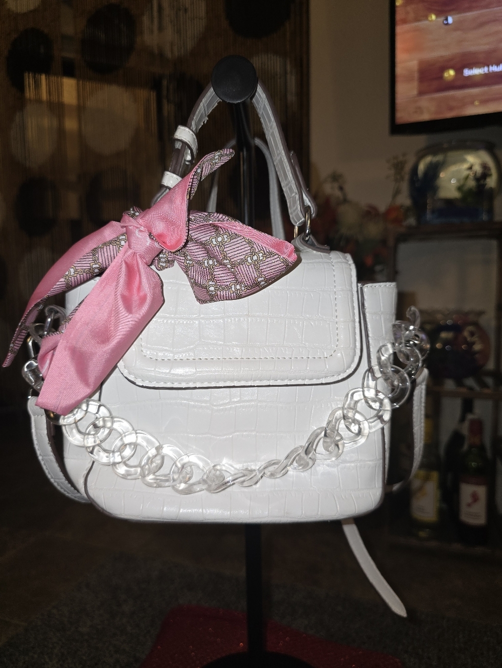 🤍 White Croc-Embossed Top Handle Bag - Carlos By Carlos Santana PLC